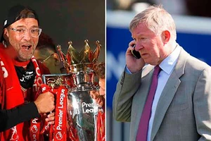Cử chỉ xuất sắc của Sir Alex Ferguson với Jurgen Klopp