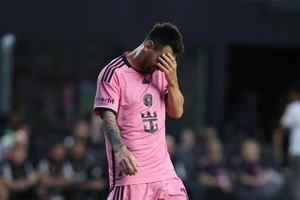 Messi không cứu nổi Inter Miami