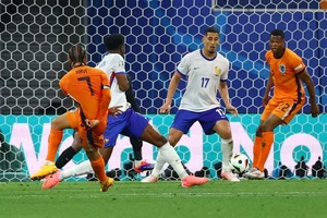 Vắng Mbappe, Pháp bị tuyển Hà Lan cầm hòa