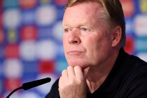 Tuyển Hà Lan đồng loạt phản ứng giận dữ với trọng tài sau trận hòa Pháp