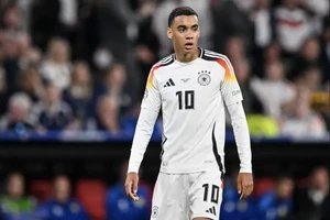 Hé lộ cuộc gặp định mệnh khiến Musiala từ bỏ tuyển Anh, chọn đội tuyển Đức