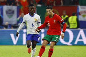 Ronaldo chia tay Euro, đội tuyển Pháp vào bán kết gặp Tây Ban Nha