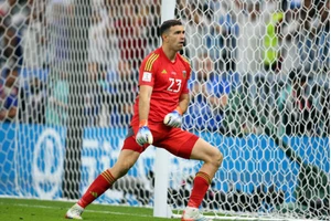 Dibu Martinez - Thần hộ mệnh của tuyển Argentina