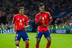 UEFA công bố đội hình hay nhất Euro 2024