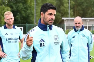 Arsenal công bố đội hình 26 cầu thủ: 11 ngôi sao ở nhà