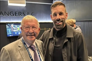 Nistelrooy tiết lộ điều Sir Alex Ferguson dạy anh để thành công