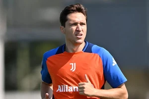 Juventus rao bán 8 ngôi sao