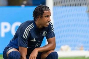 Vì sao MU cố gắng che giấu chấn thương của Yoro?