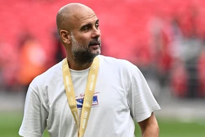 Pep Guardiola xát muối vào vết thương của MU