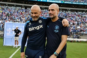 Pep Guardiola đưa ra lời khuyên lớn cho Chelsea