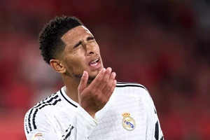 Bellingham lên tiếng chỉ đạo Mbappe