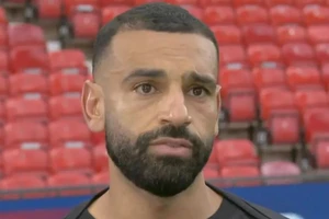 Salah thể hiện sự bất mãn rõ ràng với Liverpool 