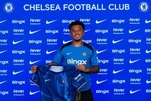 Fan MU nổi giận chỉ trích nặng nề tân binh của Chelsea