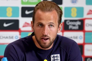 Harry Kane gửi lời nhắn tới Ronaldo