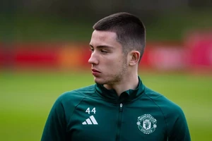 MU đưa ra thông tin cập nhật về thần đồng vừa trở lại