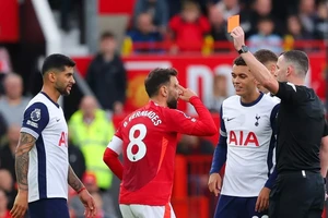 Sử dụng Sky Sports, MU lật ngược phán quyết của Premier League