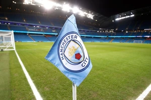 Các CLB Premier League họp khẩn cấp khi cuộc chiến với Man City leo thang