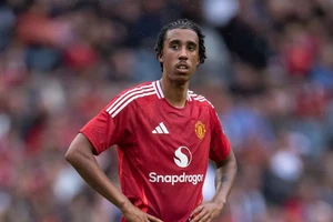 Tân binh của MU mang tin vui đến Ten Hag