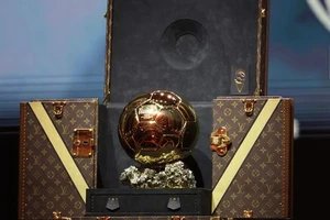 Man City thẳng thừng từ chối lời nhờ vả khó tin của MU