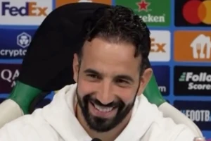 MU tức giận vì cách đối xử thù địch với HLV Amorim