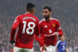 Garnacho lập siêu phẩm, MU “hủy diệt” Leicester City