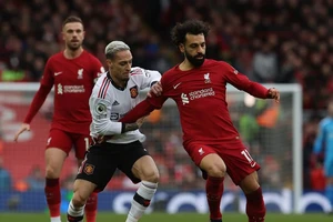 Liverpool muốn thay thế Salah bằng Antony