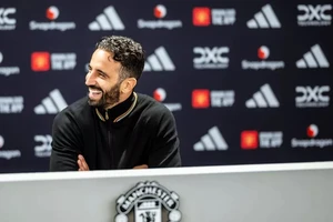 Amorim tự tin dự đoán về MU sau lời khuyên của Mourinho