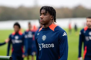 Thần đồng của MU trên đường tạo nên lịch sử