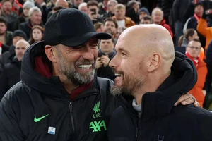 Ten Hag chuẩn bị dẫn dắt CLB mới nhờ Klopp