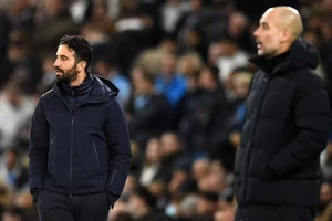 Pep Guardiola đối mặt địa ngục ở Man City, MU của Amorim còn tệ hơn