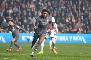 Bellingham không thể giúp Real Madrid giành 3 điểm trong 'cơn mưa bàn thắng'