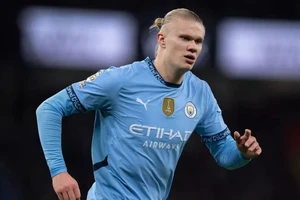 Everton từ chối ký hợp đồng với Haaland