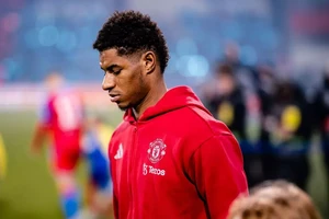 Các ngôi sao của MU bỏ rơi Rashford