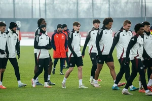 4 thần đồng vào đội 1 MU trước trận đấu với Arsenal