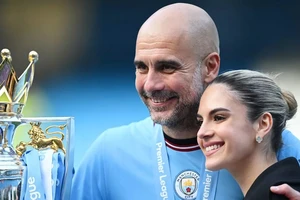Con gái của Pep Guardiola lên tiếng sau khi bố mẹ ly hôn