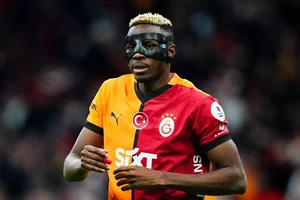 MU đề xuất đổi Hojlund kèm tiền mặt để lấy tiền đạo của Napoli