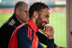 Amorim không thể ngừng cười vì 1 điều fan MU nói