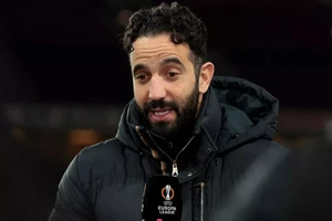 Amorim sa thải 2 ngôi sao của MU làm Ten Hag thất vọng