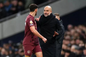 Pep Guardiola nổi giận với ngôi sao Man City mắc lỗi mà ông cực ghét