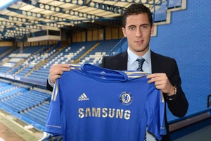 MU bỏ lỡ vụ chiêu mộ siêu sao Hazard theo cách khó tin