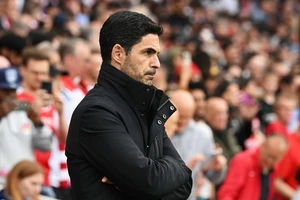 Arsenal sử dụng sự tức giận để đánh bại PSG