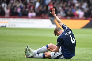 Amorim lo lắng về chấn thương nặng của trụ cột MU