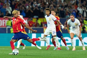 Yamal tỏa sáng, Tây Ban Nha hạ gục Pháp để tiến vào chung kết