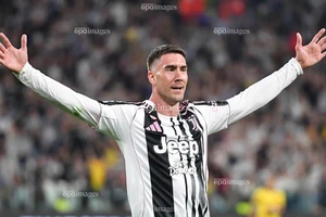 Juventus muốn bán siêu tiền đạo cho MU để đổi lấy Sancho