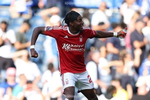 MU kiếm được hàng triệu USD từ phí bán cầu thủ