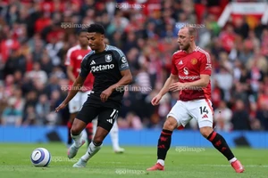 MU mắc sai lầm chuyển nhượng giống hệt Arsenal