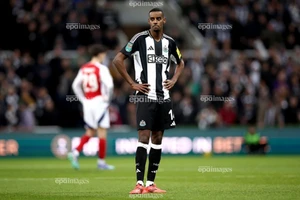 Liverpool tăng quỹ chuyển nhượng thêm 25 triệu bảng để chiêu mộ Isak