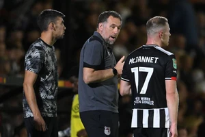 Grimsby lên tiếng khi MU ra quyết định về việc kháng cáo ở Carabao Cup