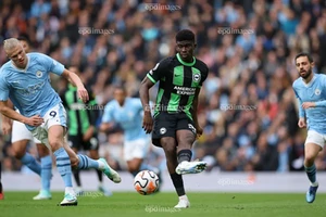 MU tăng cường theo đuổi Baleba sau thông báo trị giá 666 triệu bảng Anh