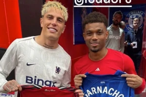 Ngôi sao của MU xóa tất cả các bài đăng sau bức ảnh gây tranh cãi với Garnacho